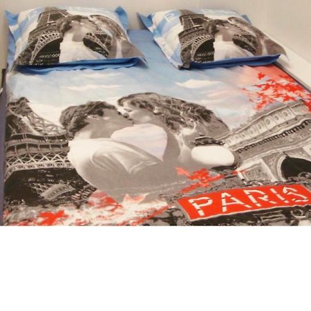 Eiffel Tower Studio With Patio Parigi Esterno foto